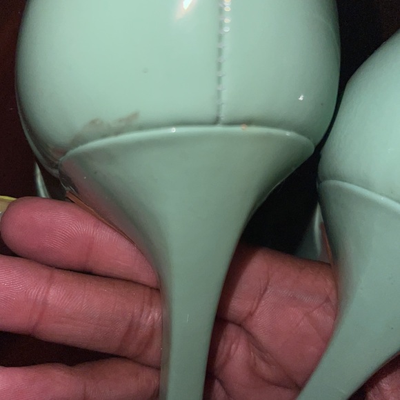 Mint Green open toe sandal with criss-cross design - Picture 10 of 12